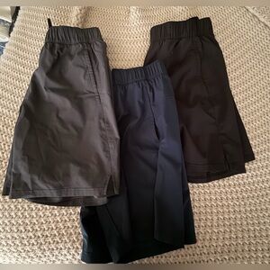 Three pair Old Navy men’s Quick Dry shorts size Small
